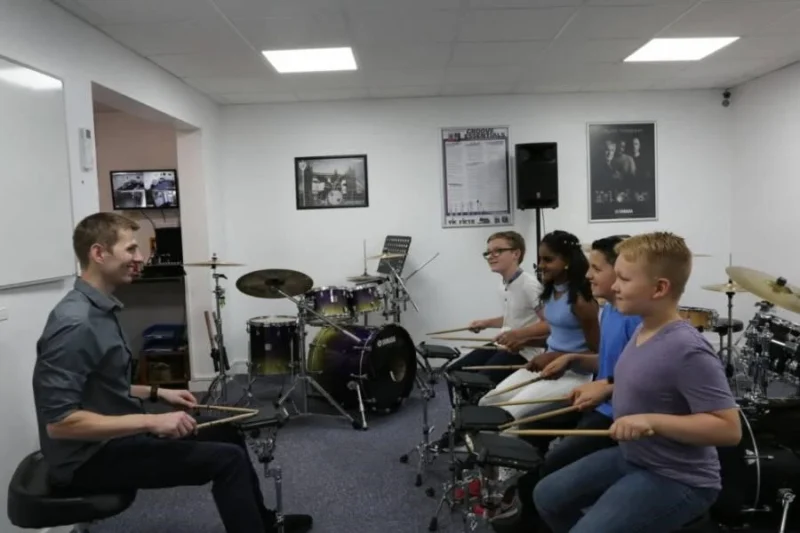 آموزشگاه موسیقی شرق تهران