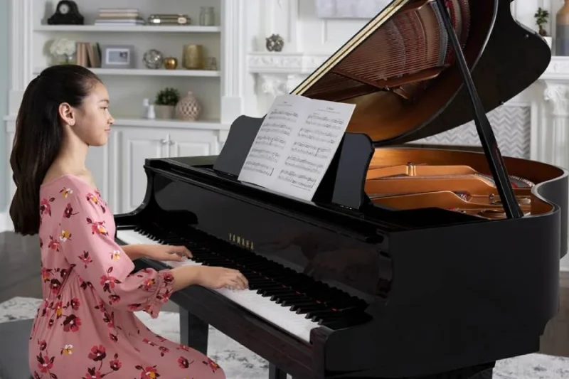 ابعاد پیانو گرند