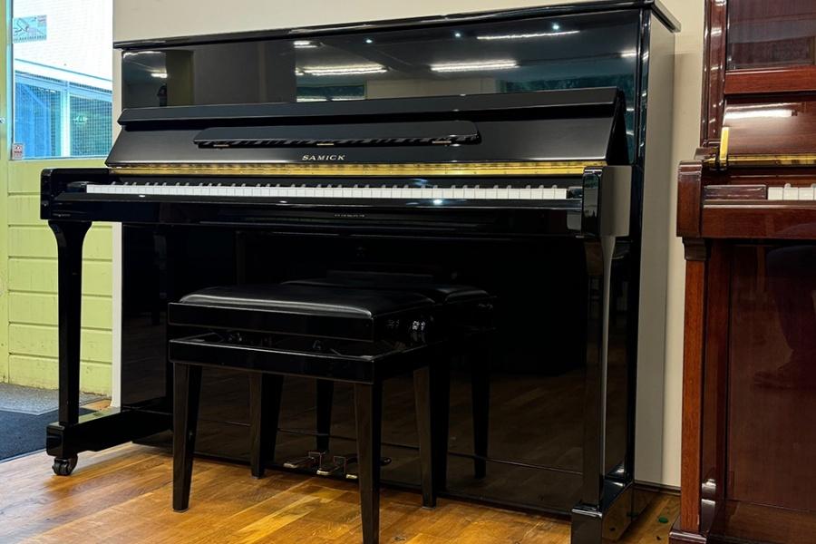 گالری پیانو سمیک