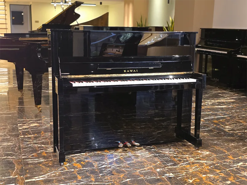 پیانو Kawai KUX کاوایی ۱۲۱ سانتی‌متر